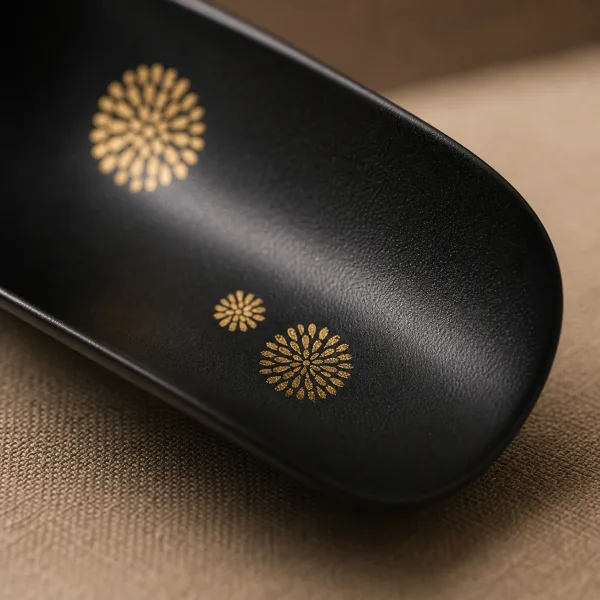 Iron Finish Lacquer Chinese Tea Scoop for Chinese Tea Rituals